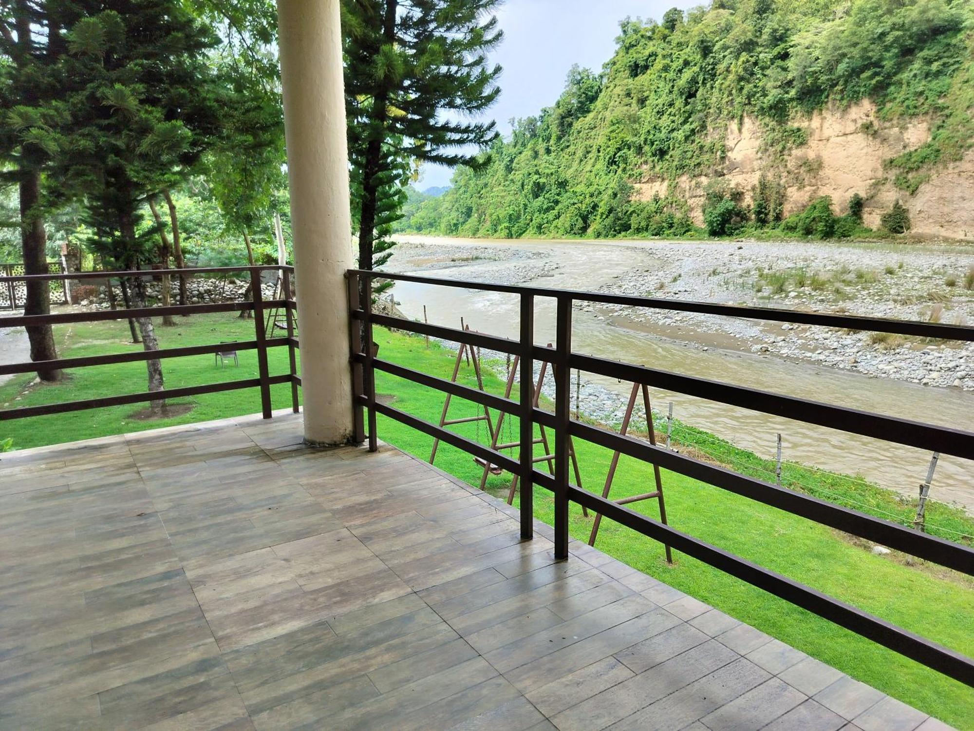 Bel-La Monde Hotel "Riverside" - Jim Corbett Garjia Exterior foto