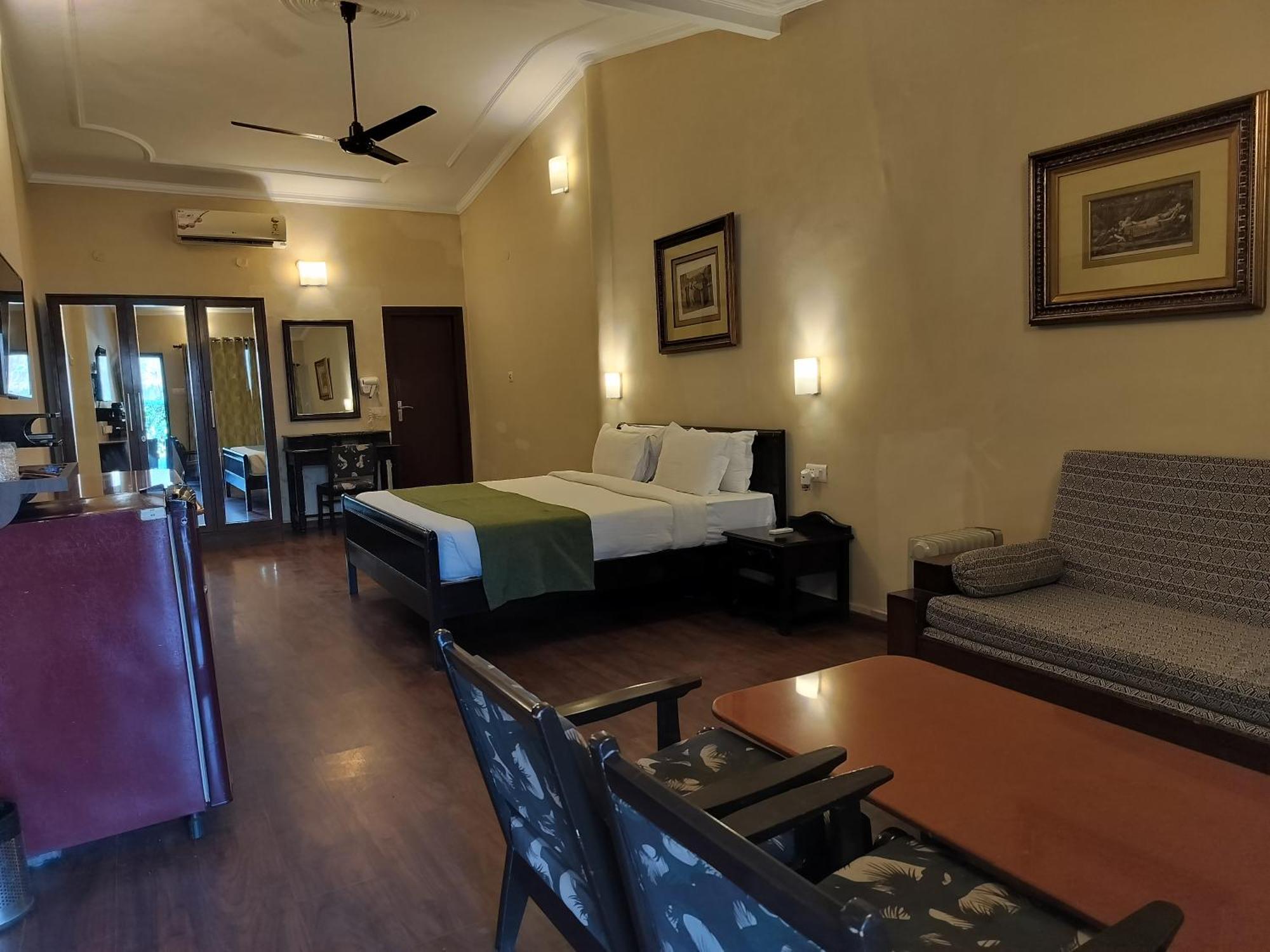 Bel-La Monde Hotel "Riverside" - Jim Corbett Garjia Exterior foto