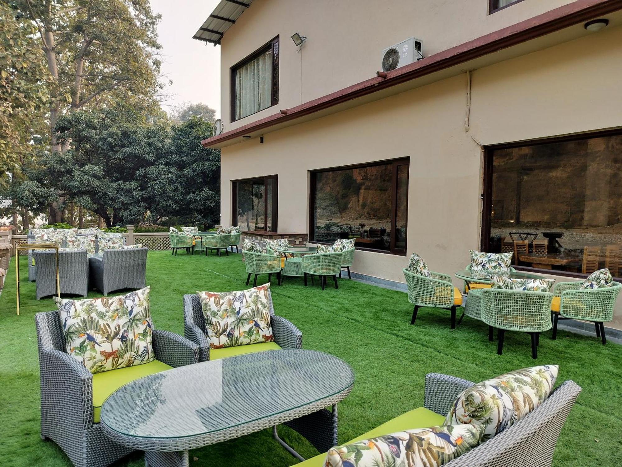 Bel-La Monde Hotel "Riverside" - Jim Corbett Garjia Exterior foto