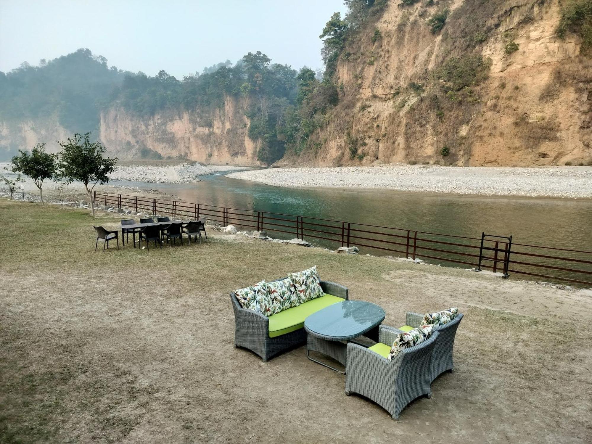 Bel-La Monde Hotel "Riverside" - Jim Corbett Garjia Exterior foto