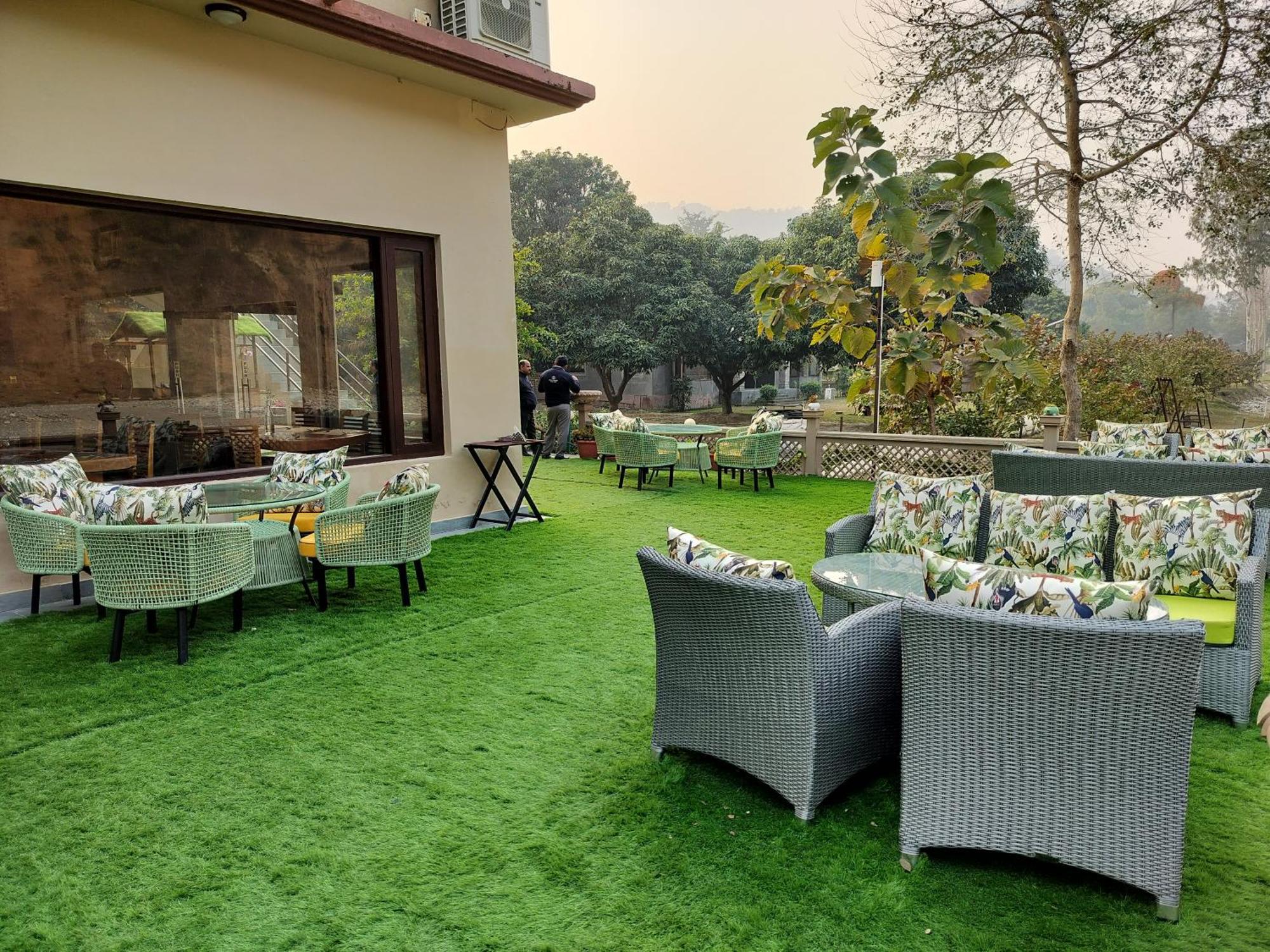 Bel-La Monde Hotel "Riverside" - Jim Corbett Garjia Exterior foto
